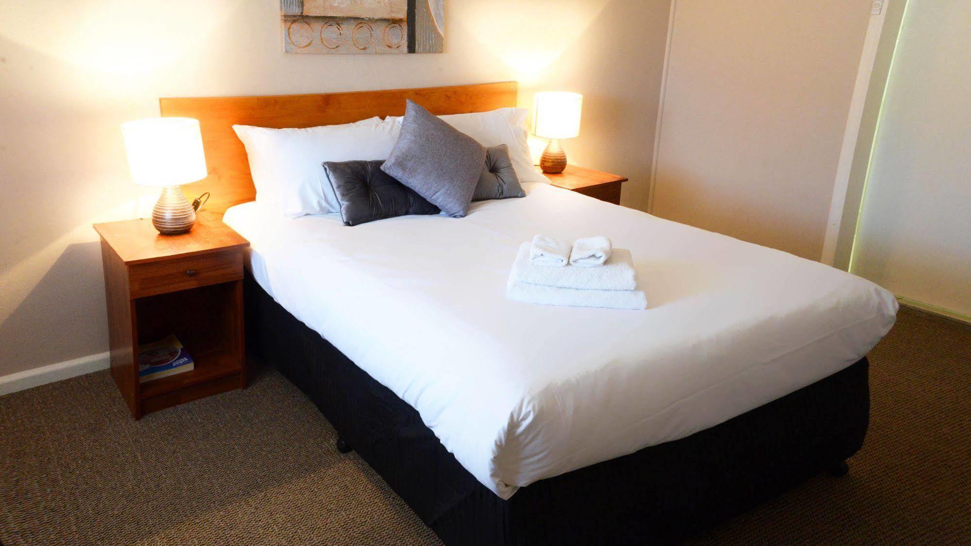 Almond Inn Tamworth Luaran gambar