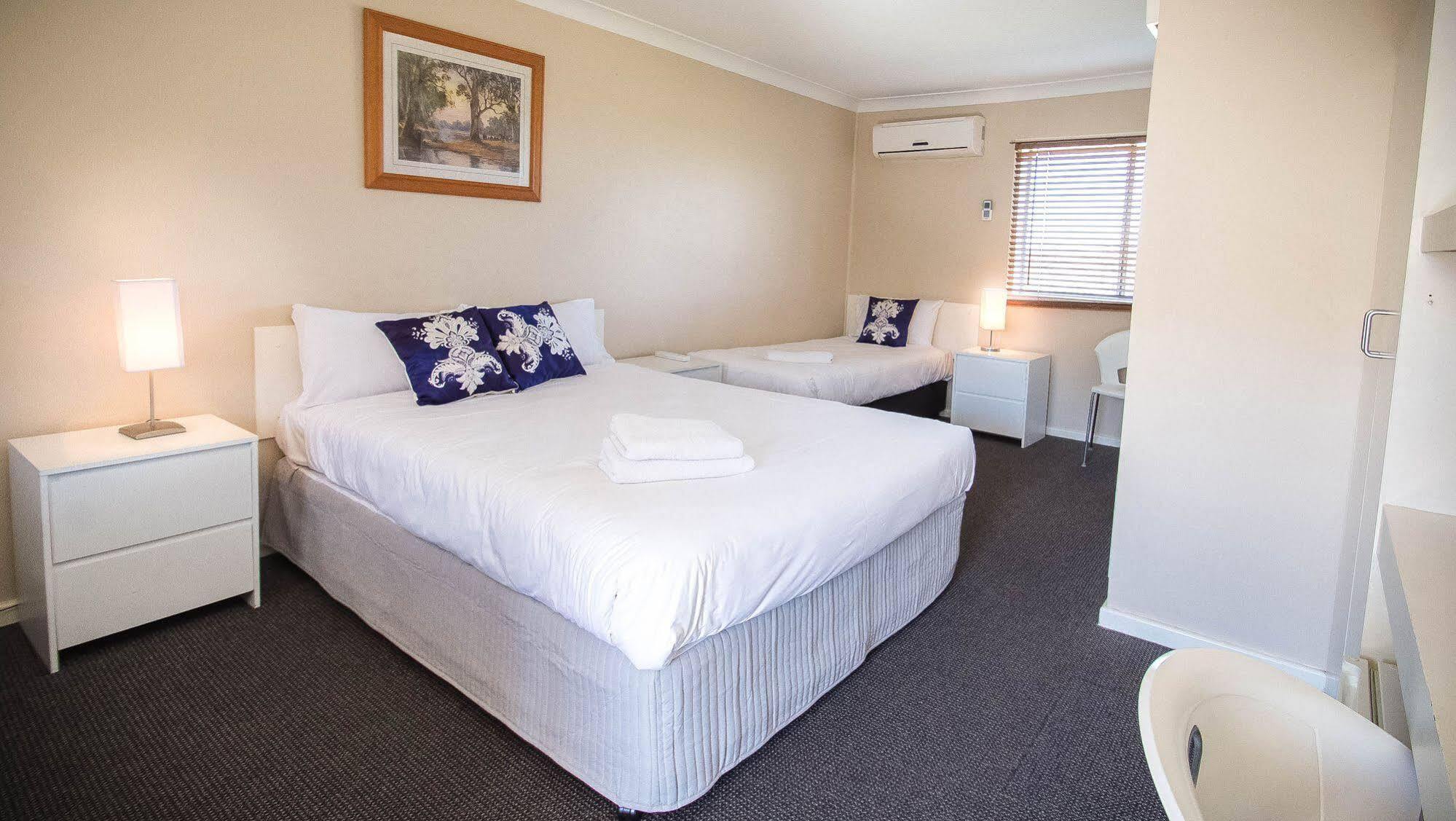 Almond Inn Tamworth Luaran gambar